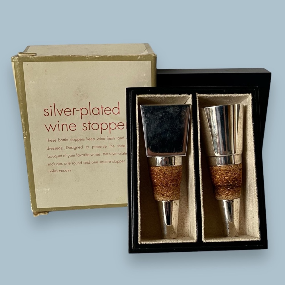 Red Envelope Silver Plated Wine Cork Stoppers “E” Monogram Set of 2 in Box 3.5”